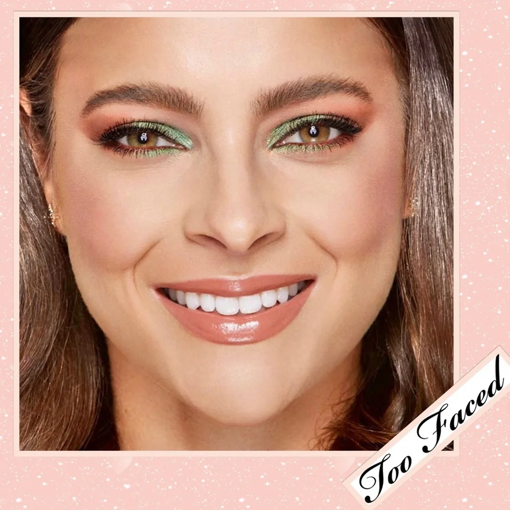 Too Faced Christmas Coffee Travel Size Eyeshadow Palette (Peach, Rust, Cream)